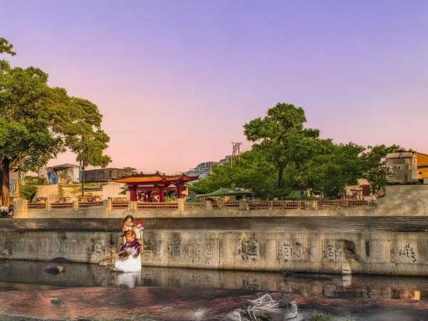 巧妙融入四字成语，文采斐然标题